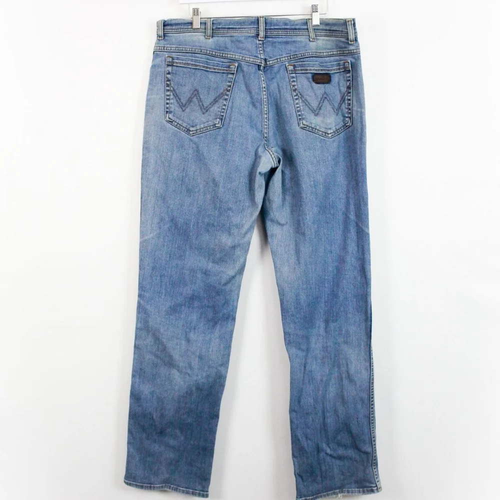 Wrangler Texas Stretch Blue Straight Jeans (38/34) - Picture 2 of 5